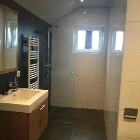 Vakantiewoning 't Veldzicht Holiday home