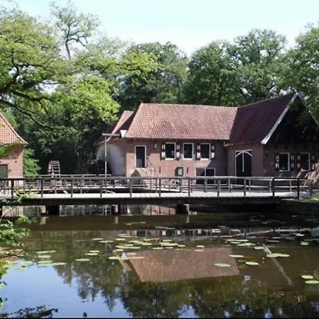 Vakantiewoning 't Veldzicht Dom wakacyjny *